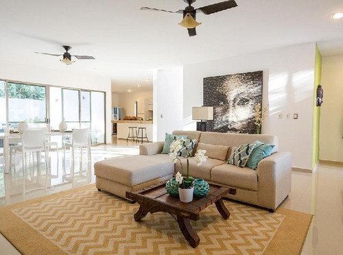 Imagen 4 de 15 de Casa En Venta En Playa Del Carmen