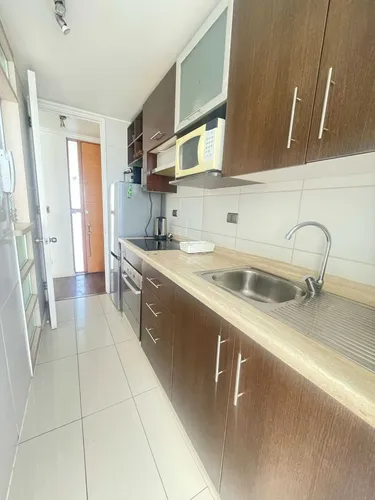 Amoblado Depto En Primer Piso Arriendo (99866)