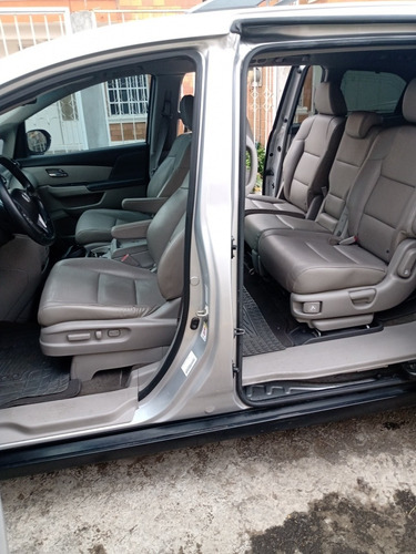 Imagen 13 de 15 de Honda Odyssey 2014 3.5 Exl V6/ At