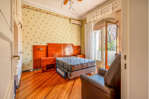 Excelente Casa - Venta - 8 Amb - Jardin - Piscina - Cocheras - Belgrano R
