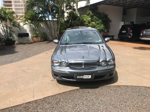 Imagem 2 de 10 de Jaguar X-type