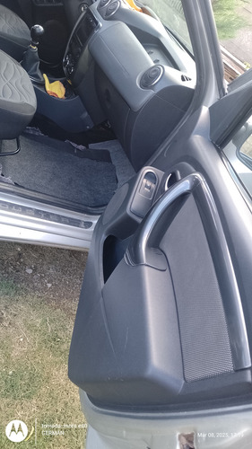 Renault Duster 2.0 4x2 Luxe Nav 138cv