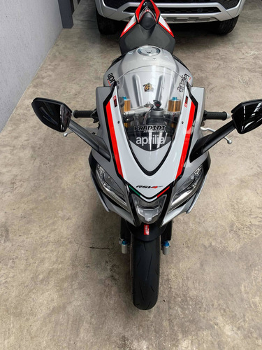 Aprilia Rsv4