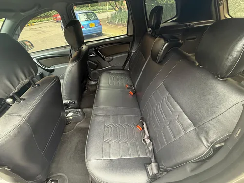 Renault Duster 2.0 Dynamique 4X4 MT