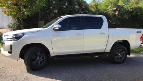 Toyota Hilux 2021 2.8 Cd Srv 177cv 4x4 At