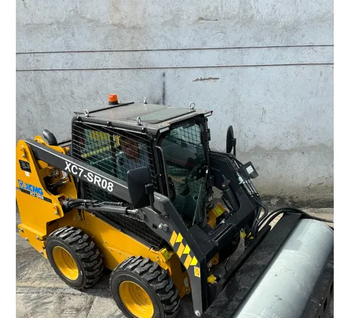 Mini Cargador Xc7-sb08 | Marca Xcmg | Tipo Bobcat