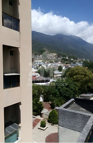 Penthouse Dúplex En Venta, Urb. Las Palmas, Caracas