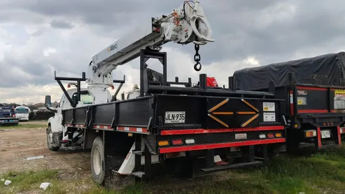 Camion Grua Aerea - Automatica - Aire Acondicionado.