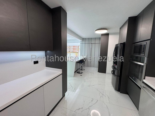 Encantadora Casa En Venta El Cafetal Rah Mls25-22537