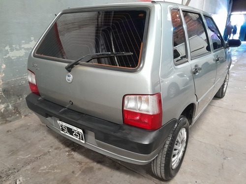 Imagen 6 de 18 de Fiat Uno 2006 1.3 Fire Pack A 5 P