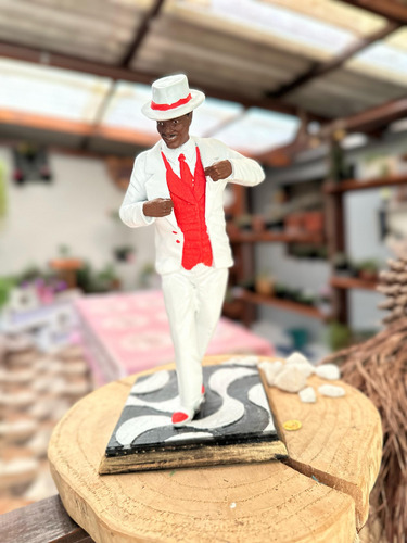 Imagem De Zé Do Coco Em Resina 25 Cm