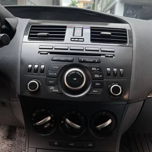 Mazda 3 Mt 1.6 Cc 2014** Marca: Mazda 3 Línea O Versión: