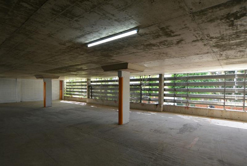 Imagen 22 de 30 de Garage Privado Quilmes