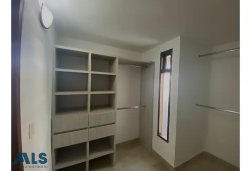 ¡tu Nuevo Hogar Te Espera En El Retiro!(mls#253785)