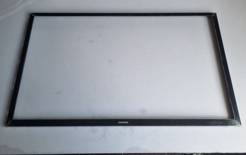 Marco Tv Pantalla Samsung Mod. Un32j4300df (Usado)