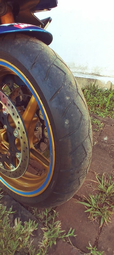 Yamaha R1