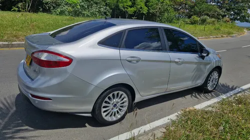 Ford Fiesta 1.6 Titanium At