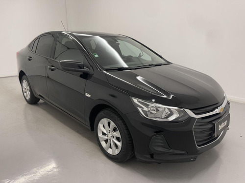 Chevrolet Onix plus Onix