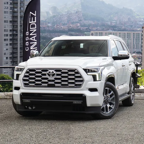 Toyota Sequoia 3.5 V6 1974 Edition 4X4