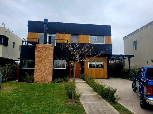 Casa En Venta 4 Dormitorios C/ Vista Al Rio - Vila Marina 1 - Villanueva