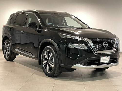 Nissan X-Trail Platinum Plus