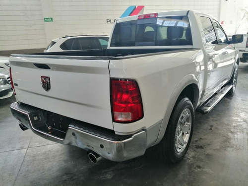 Imagen 4 de 14 de Dodge Ram Laramie 4x4 2012
