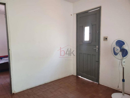 Imagem 17 de 30 de Casa Na Saude Com 2 Quartos, 191m² De Área Construída E 208m² De Área Total - Ca0670