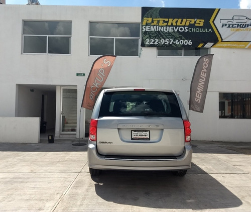 Imagen 7 de 15 de Dodge Grand Caravan 2017 3.7 Se At