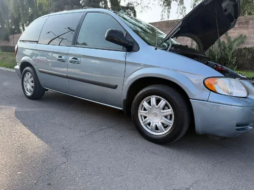 Chrysler Voyager Lx At