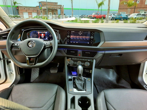 Volkswagen Vento Highline 250 Tsi At - Igual A 0km!