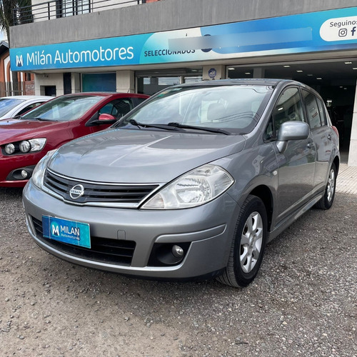 Nissan Tiida 1.8 Acenta 5 p