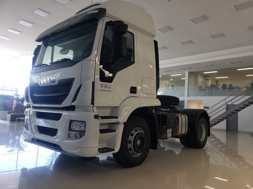 Imagen 2 de 15 de Iveco Stralis Hi Road 360 Tractor Dp