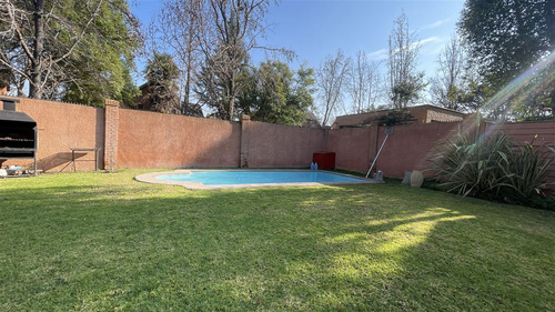 Magnifica Propiedad Para Tu Familia, Tu Hogar En Chicureo!!