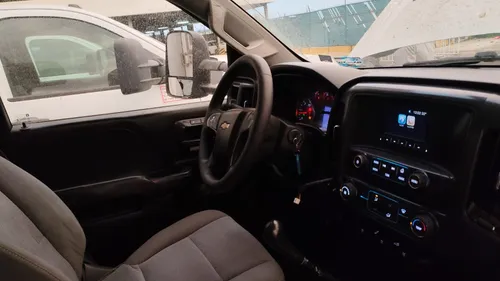 Chevrolet Silverado 3500 chasis cabina