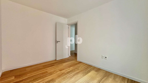 Venta Apartamento A Estrenar C/balcón Piso Alto