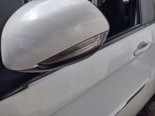 Imagem 11 de 12 de Fiat Idea 2015 1.6 16v Essence Flex 5p