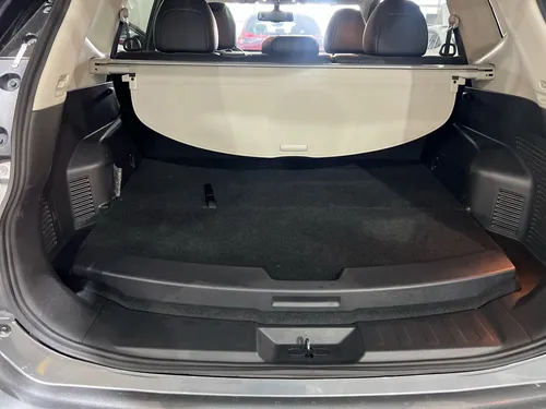 Nissan X-Trail 2.0 Exclusiv 2 Row Hybrid