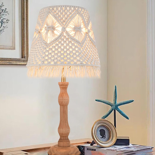 Lámpara De Madera Bohemia 23 Con Pantalla Tejida Hueca Blan