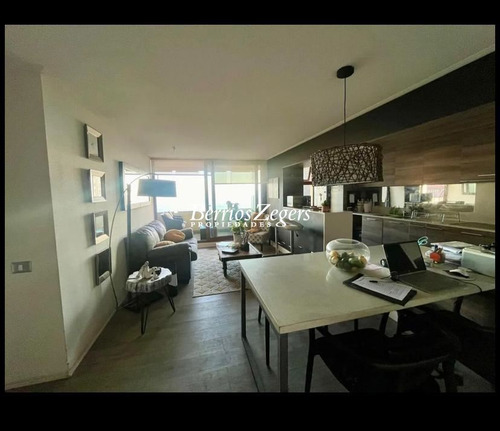 Departamento En Venta De 2 Dorm, 2 Baños En Concón,vista .
