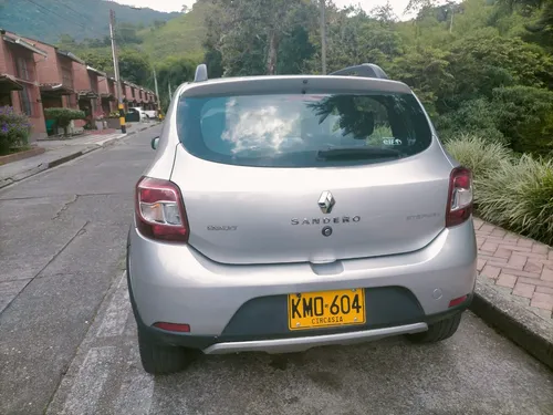 Renault Stepway .