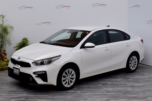Imagen 1 de 12 de Kia Forte 2019