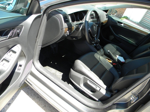 Volkswagen Vento 1.4 Higline 150 Cv At 2017