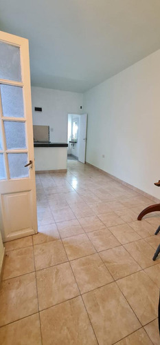 Ph , 2 Amb Con Patio, Reciclado A Nuevo , Oportunidad Ideal Inversor!!