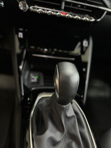 Peugeot 2008 1.0T Allure