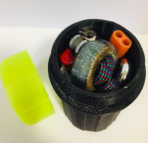 Imagem 3 de 6 de Kit Essencial De Sobrevivência Edc