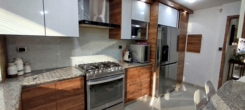 Apartamento En Venta Urb. La Trigalena