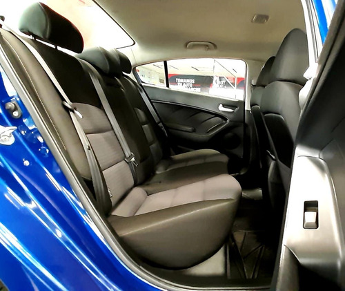 Imagen 15 de 15 de Kia Forte 2017 2.0 Lx 4 P At