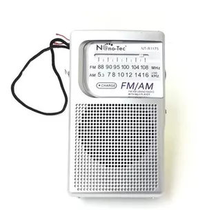 Radio Parlante Portatil Recargable Y De Pilas Con Am/fm 175
