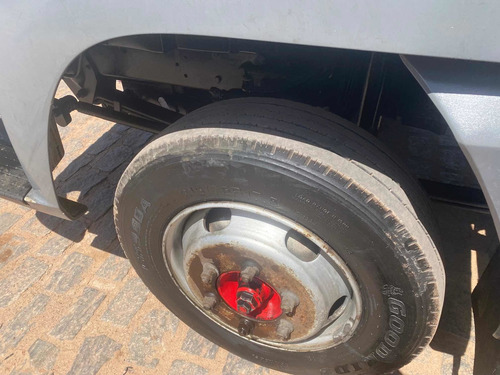 Imagem 8 de 10 de Volkswagen 8150