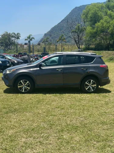 Toyota RAV4 2.5 Xle Plus At
